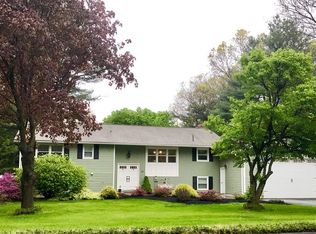 44 Wildwood Ln, South Hadley, MA 01075