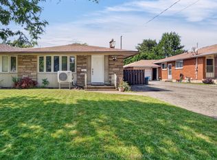 19 Black Knight Rd, Saint Catharines, ON L2N3B9