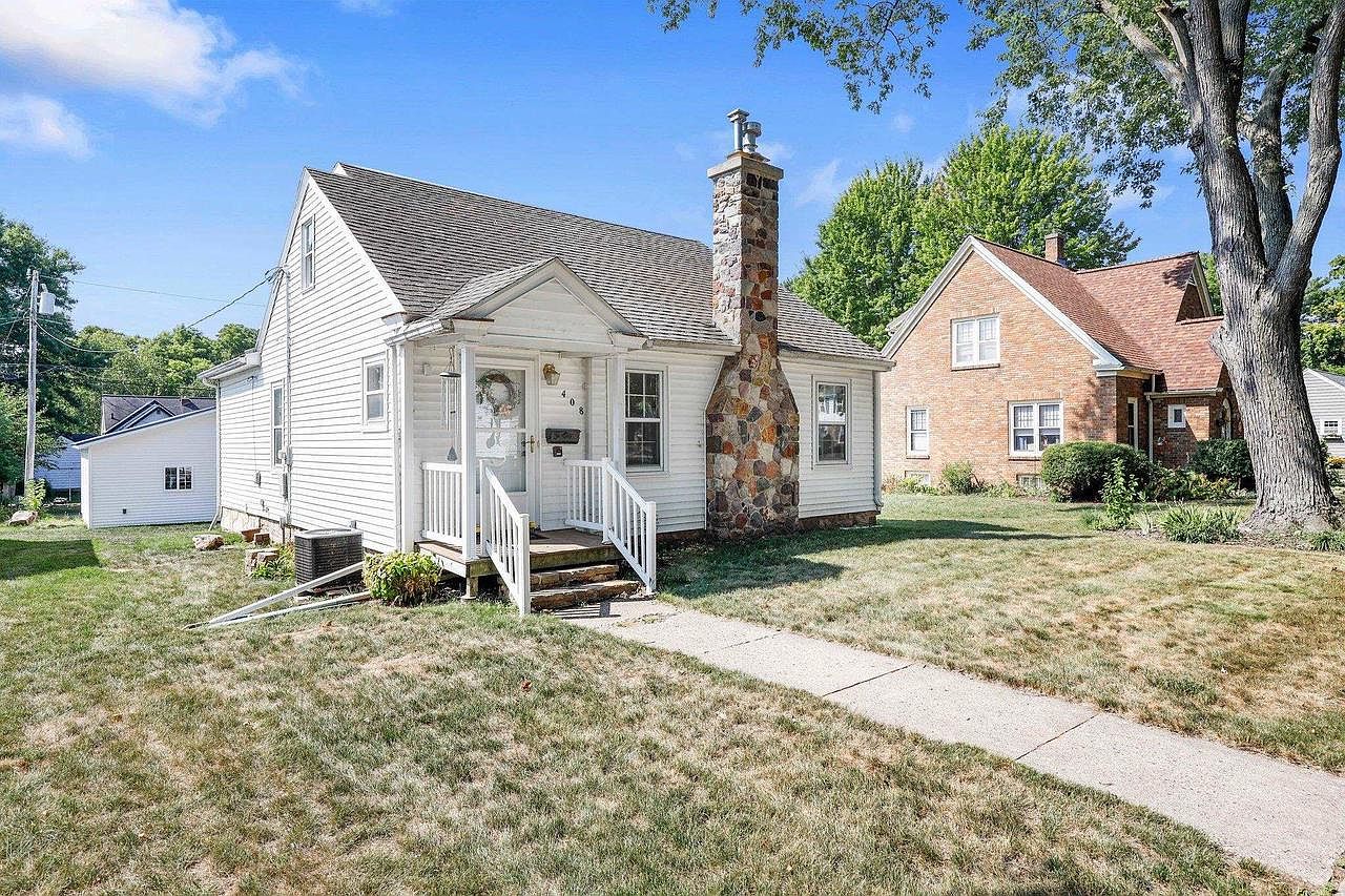 408 10th Street, Baraboo, WI 53913 Zillow