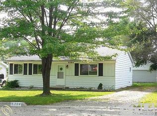 5284 Ethel St, Brighton, MI 48116