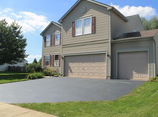 1707 Sandstone Pkwy, Montgomery, IL 60538