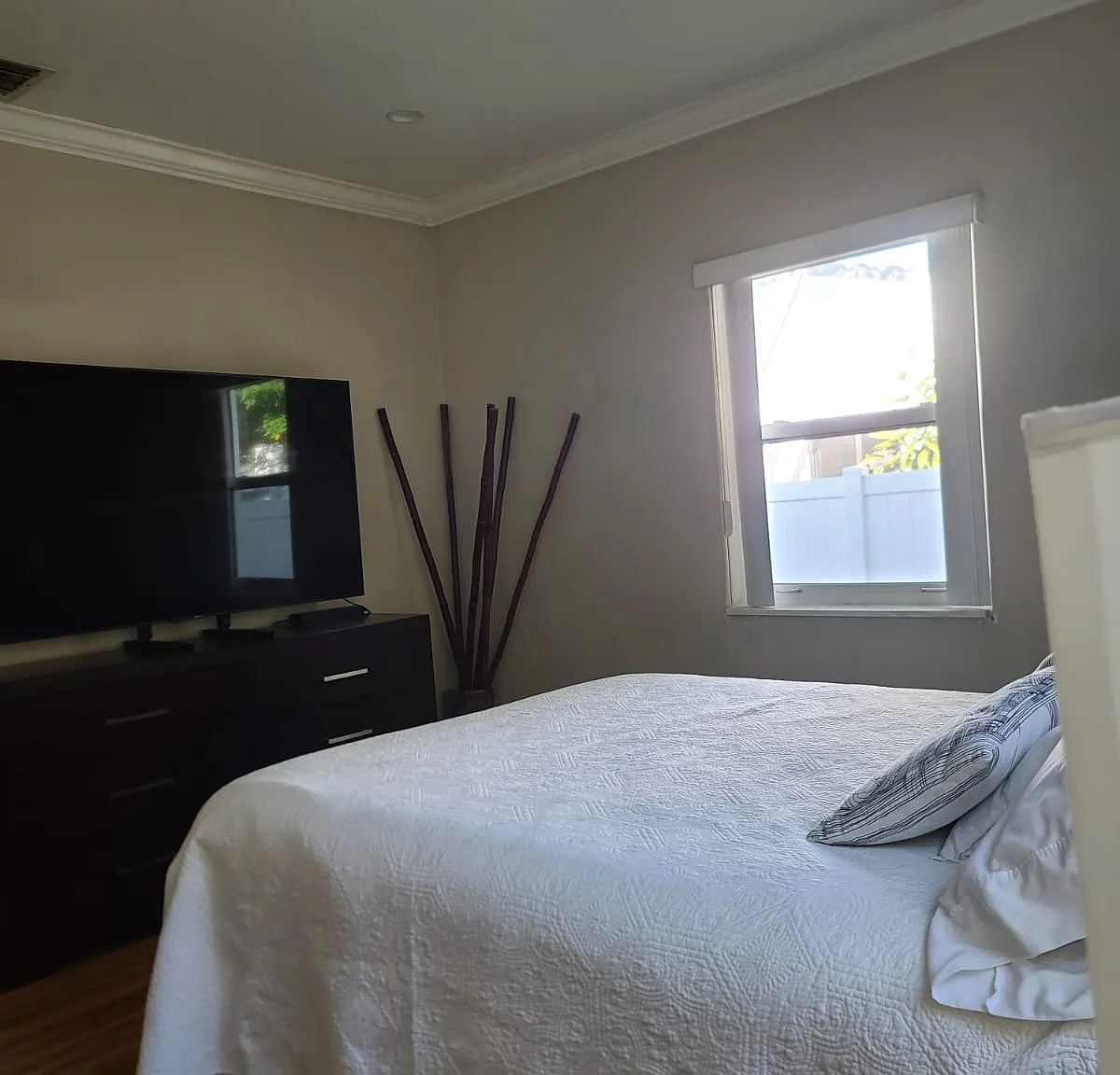 4 bed, 1711 sqft, $1,500 — Photo 3