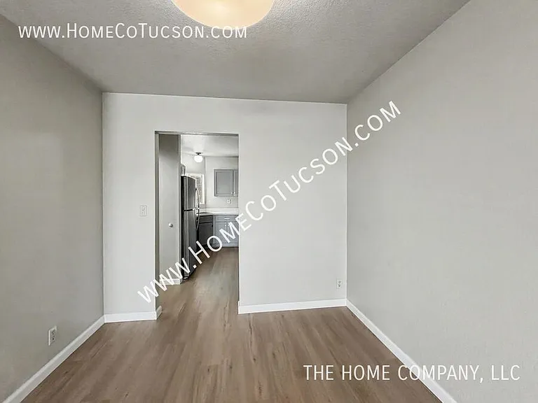 5108 N Avenida Primera — Photo 5