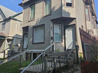 816 W Scott St #3, Milwaukee, WI 53204