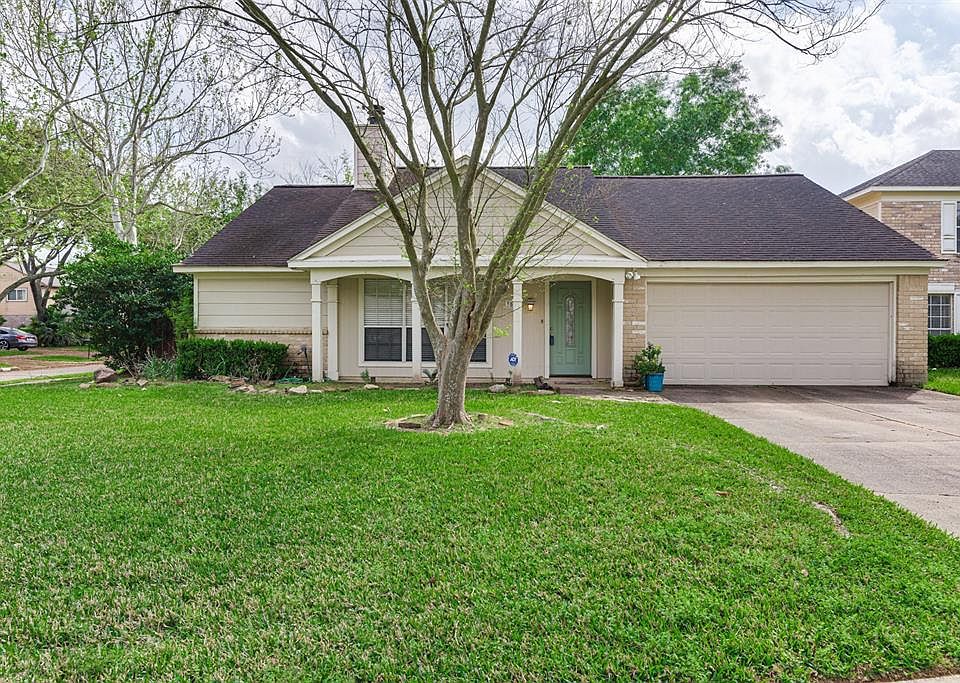 1st image of 3514 Hidden Creek Dr