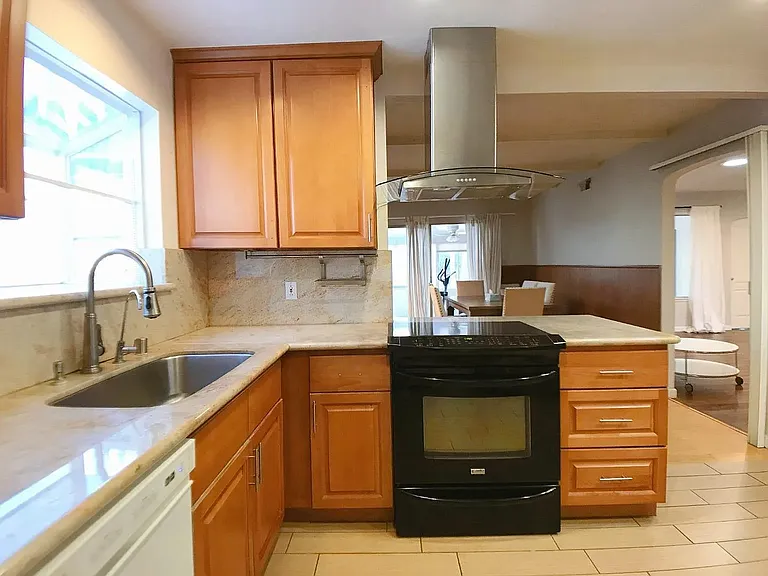 1050 Paintbrush Dr — Photo 16