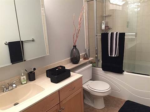 2nd image of 10178 117th St NW