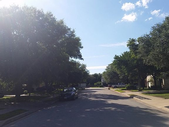 5th image of 4501 Columbine Dr