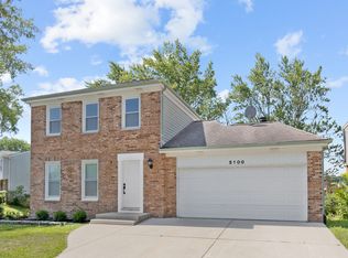 5100 Kingston Dr, Hoffman Estates, IL 60010