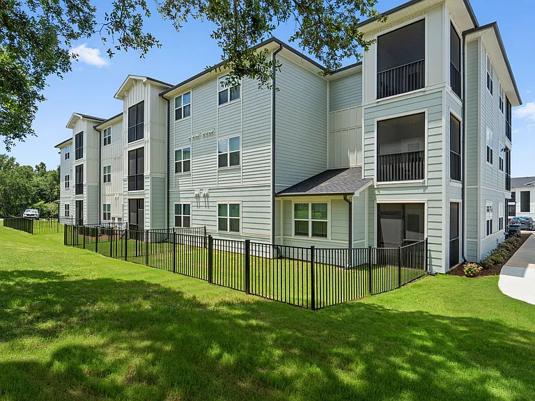 Ascend At Pathstone — Photo 41