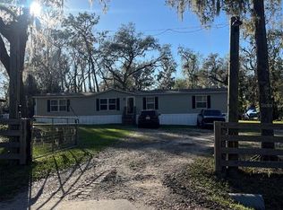 6121 Creekwater Dr, Lakeland, FL 33811