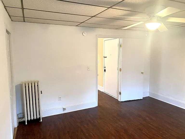 Front Bedroom 3