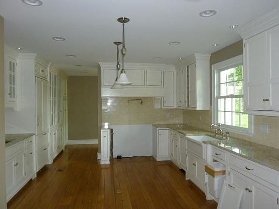 5th image of 6620 Wyman Ln