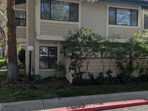 2614 Sunny Slope Dr #5, Sparks, NV 89434