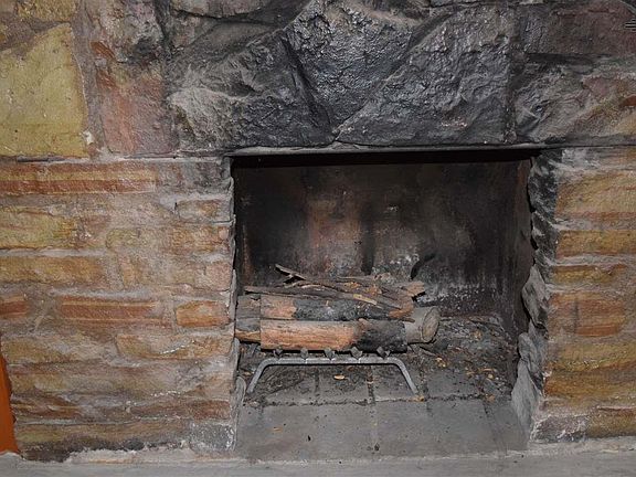 5th image of 1107 S Main Ave