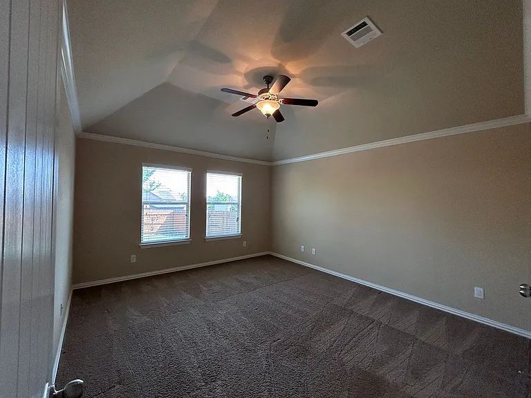 2204 Tranquility Ln — Photo 30