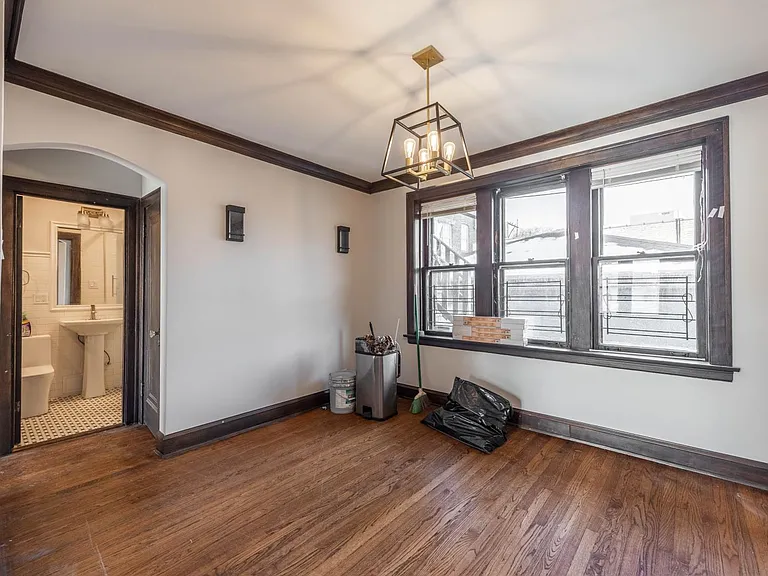 2626 W Devon Ave #3 — Photo 5