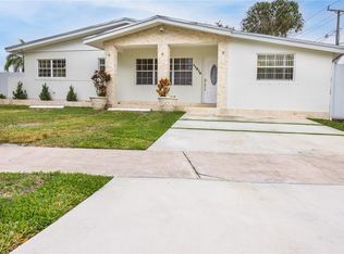 11970 SW 177th Ter, Miami, FL 33177