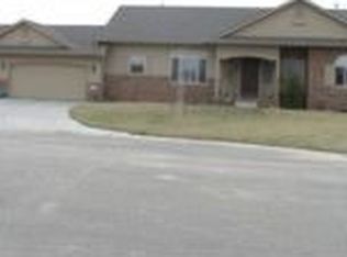 10626 E Boston Ct, Wichita, KS 67207