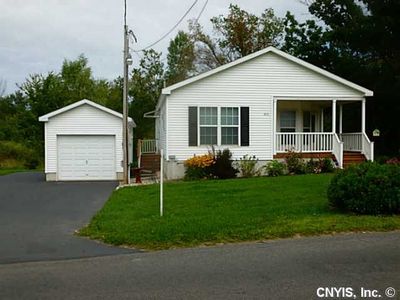 854 Middle Rd, Oswego, NY, 13126