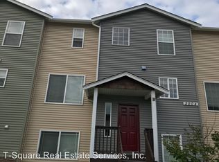 2004 32nd St APT B, Everett, WA 98201