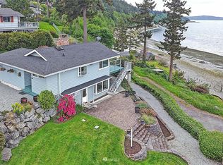 661 Manaco Beach Rd, Camano Island, WA 98282