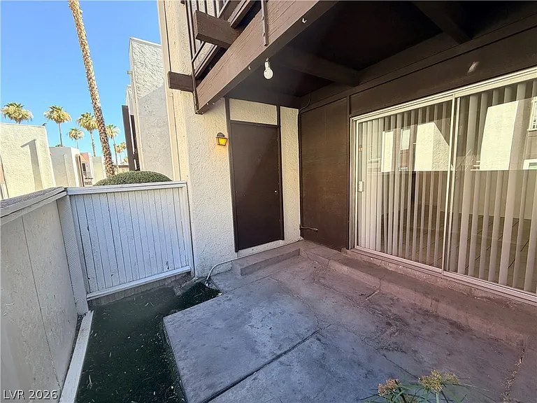 1405 Vegas Valley Dr #193 — Photo 30