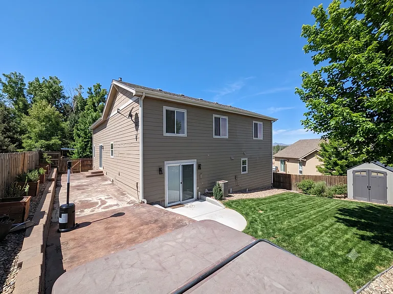 246 Primrose Dr — Photo 20