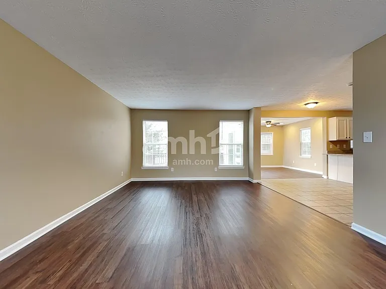 1195 Trish Ct — Photo 7