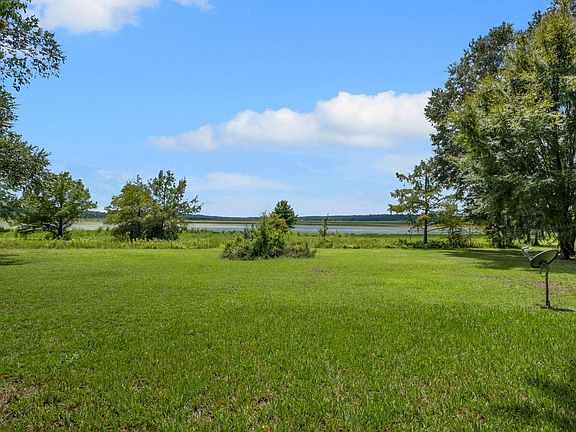 3rd image of 2143 Miller Landing Rd