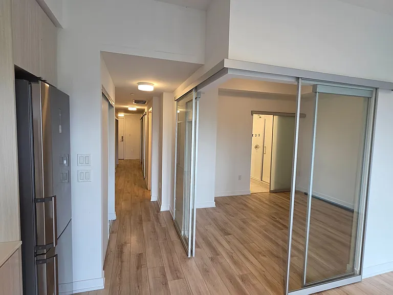 2433 Dufferin St #208 — Photo 23