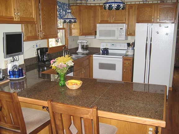 Kitchen and bar