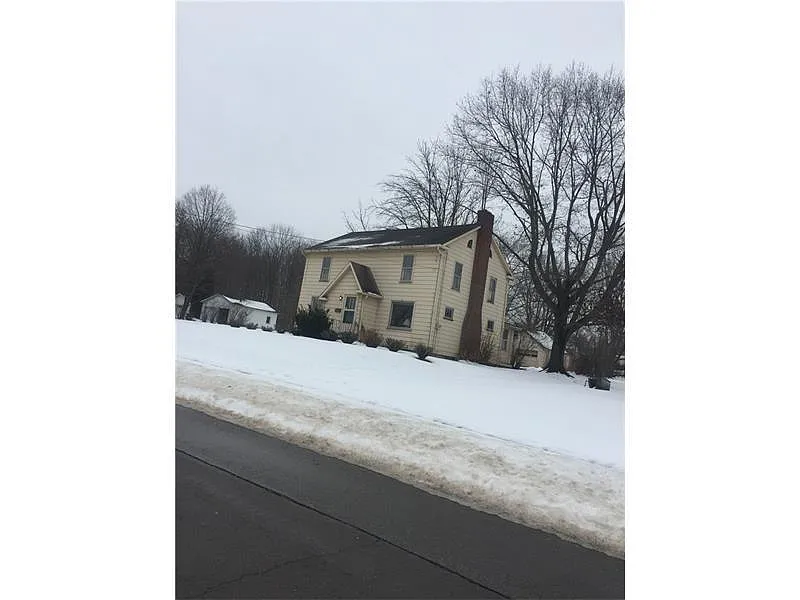 319 Milliken Ave photo 1