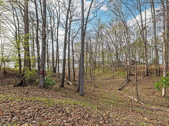 5th image of 114 Wester Rd