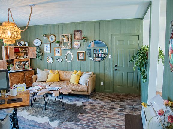 5th image of 4012 44th St