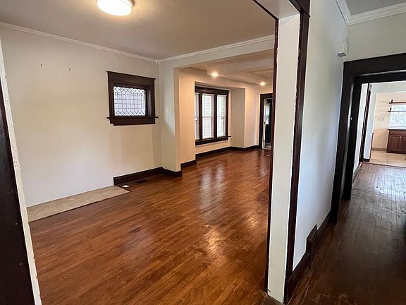 5th image of 4100 Campbell St