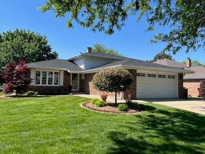8031 Nottingham Rd, Tinley Park, IL, 60477