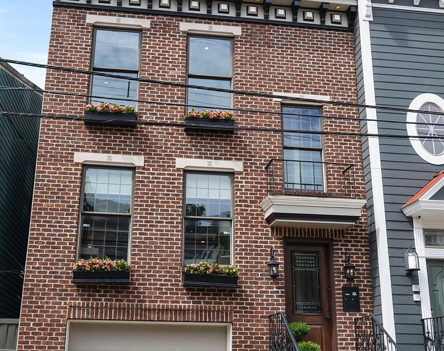 1st image of 1029 Saint Gregory St #B