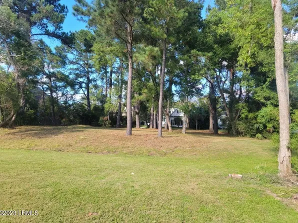 35 Governors Trce, Beaufort, SC 29907