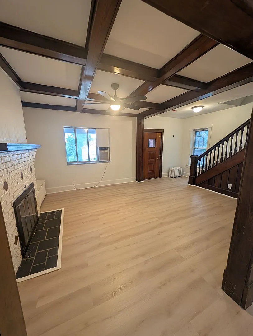 Newly Renovated 3bd/1Bath Home -- Available NOW! — Photo 1