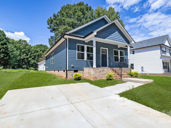 1013 N 14th St, Bessemer City, NC 28016