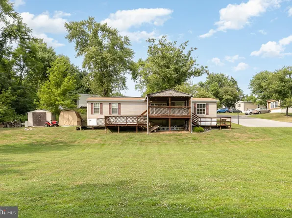 9 Mimosa Ln, Carlisle, PA 17015