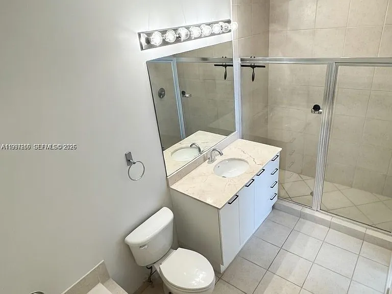 140 S Dixie Hwy #810 — Photo 17
