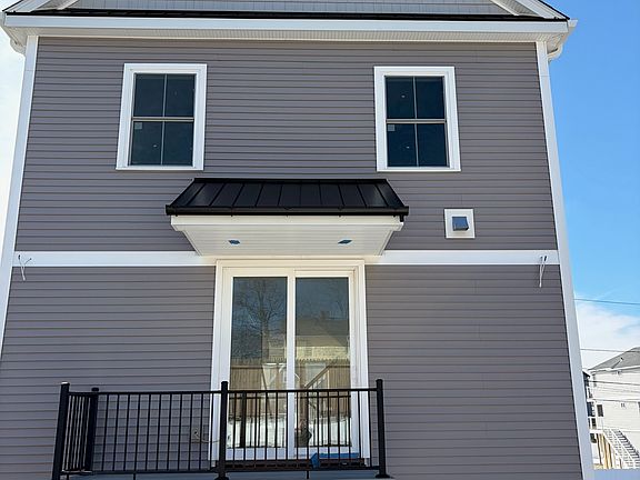 2nd image of 35 Beachland Avenue