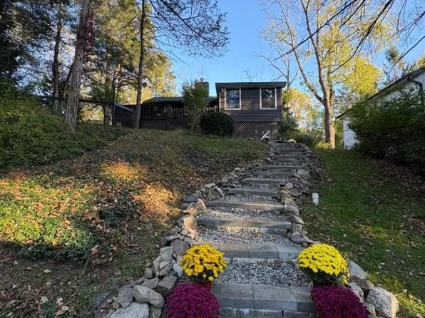 928 Cedar Dr, Stillwater Twp., NJ 07860