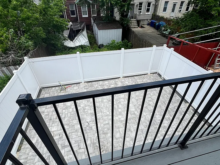 46 Yale Ave #1 — Photo 21
