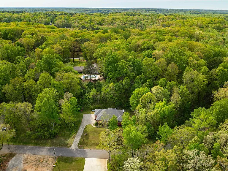 3707 Montclair Rd SW — Photo 40