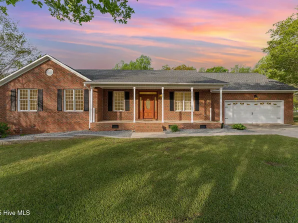 317 William Drive, Benson, NC 27504