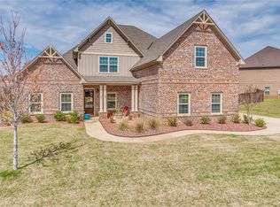 389 Sydney Dr S, Prattville, AL 36066