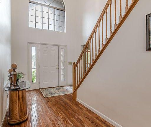 4th image of 7014 Maple Hill Dr